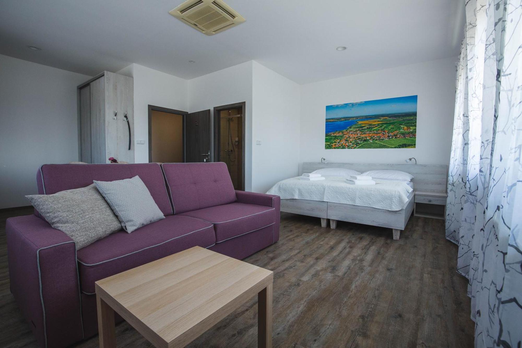 Apartmany Pemag Mikulov Exterior foto
