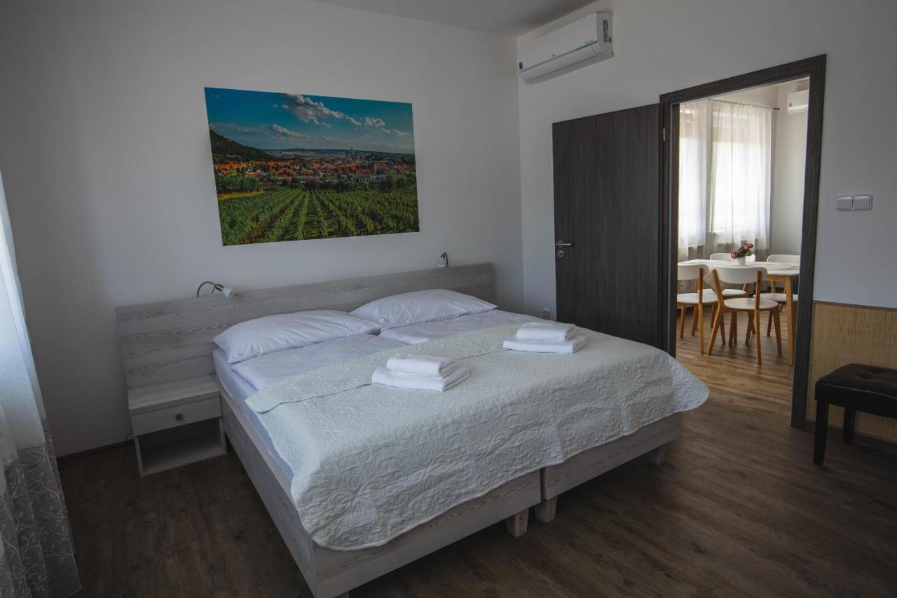Apartmany Pemag Mikulov Exterior foto