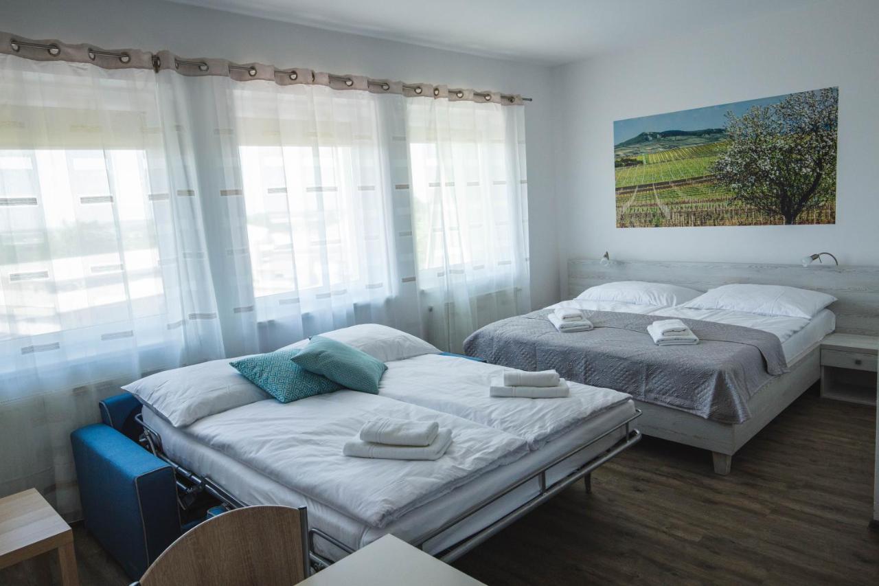 Apartmany Pemag Mikulov Exterior foto
